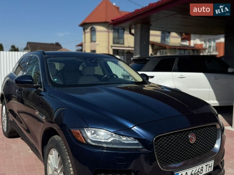 Внедорожник / Кроссовер Jaguar F-Pace 2017 в Тернополе
