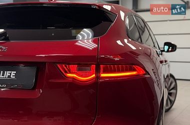 Внедорожник / Кроссовер Jaguar F-Pace 2018 в Тернополе