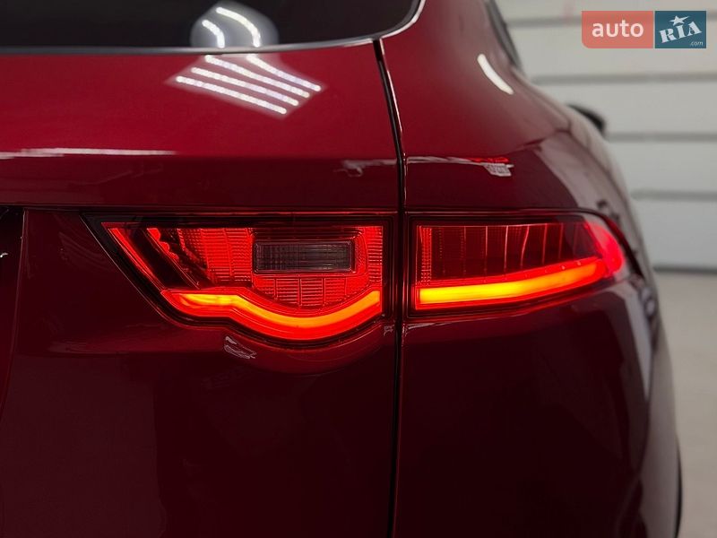Внедорожник / Кроссовер Jaguar F-Pace 2018 в Тернополе