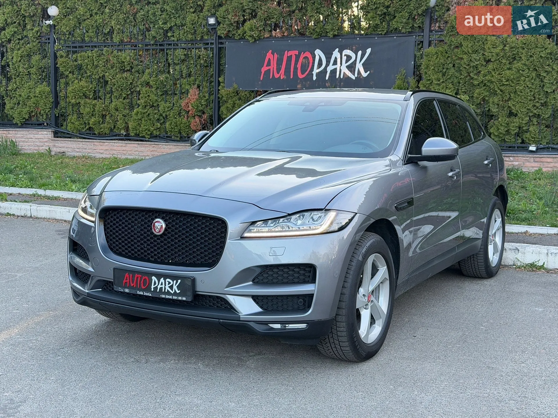 2020 Jaguar F-Pace - мініатюра 5