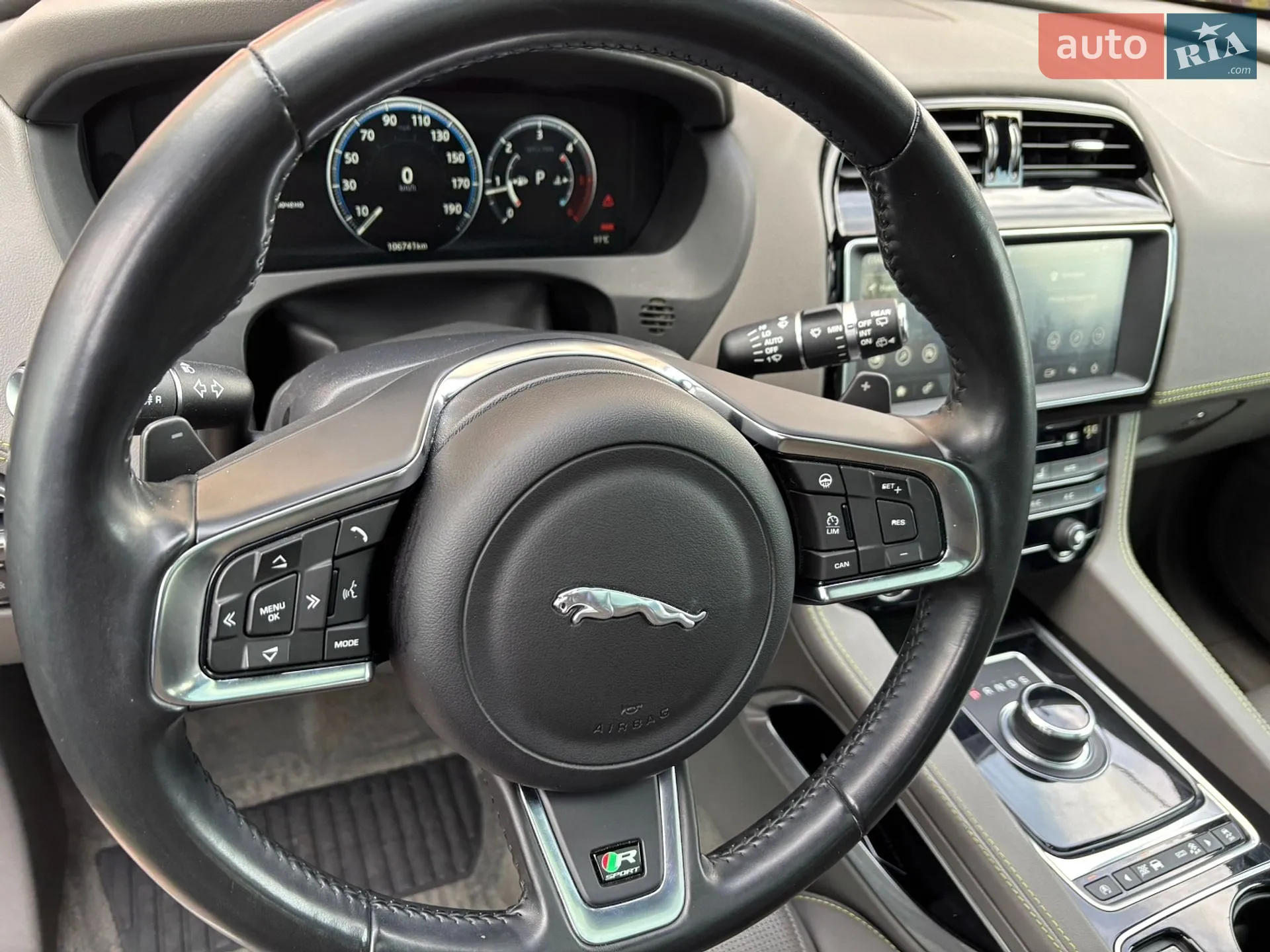 2016 Jaguar F-Pace - мініатюра 17