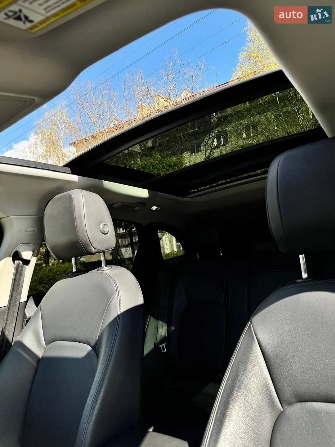 2016 Jaguar F-Pace - мініатюра 34