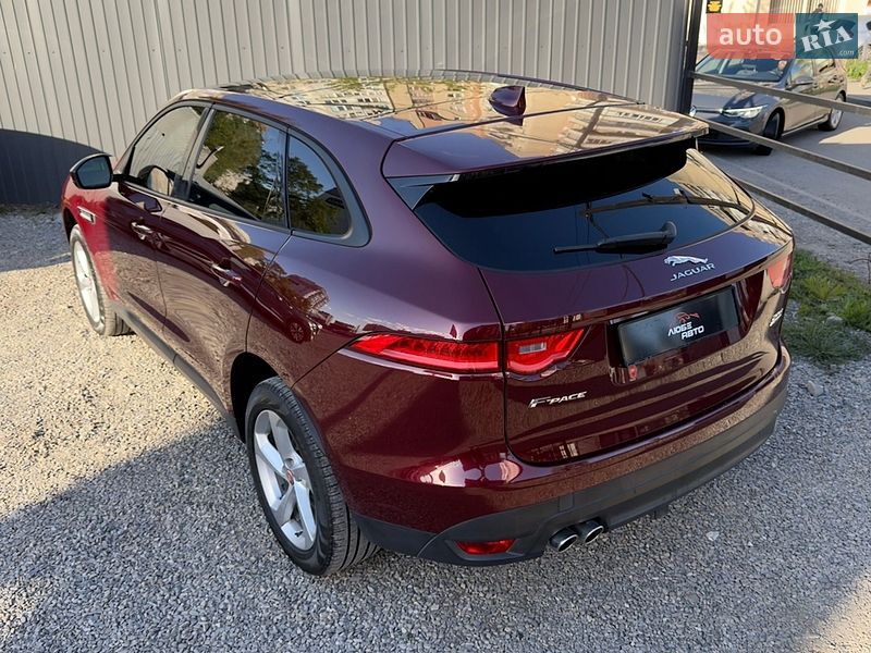 Внедорожник / Кроссовер Jaguar F-Pace 2016 в Ивано-Франковске