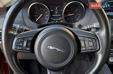 Внедорожник / Кроссовер Jaguar F-Pace 2016 в Ивано-Франковске