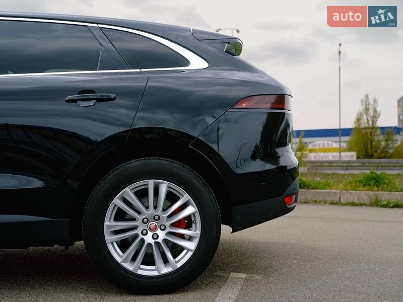 Позашляховик / Кросовер Jaguar F-Pace 2019 в Києві