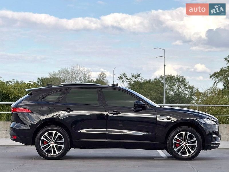 Внедорожник / Кроссовер Jaguar F-Pace 2017 в Киеве