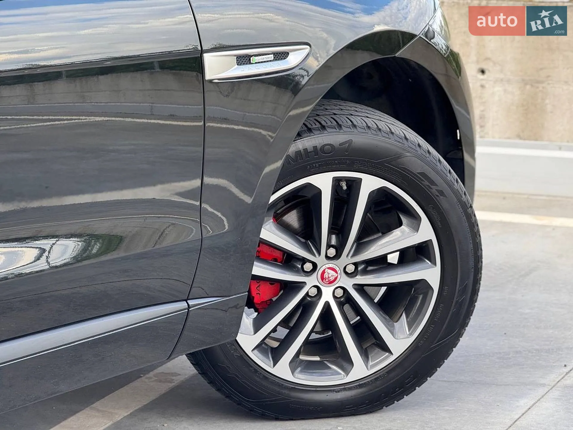 2017 Jaguar F-Pace - мініатюра 24