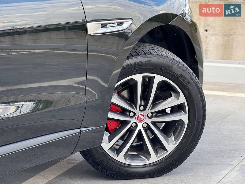 Внедорожник / Кроссовер Jaguar F-Pace 2017 в Киеве