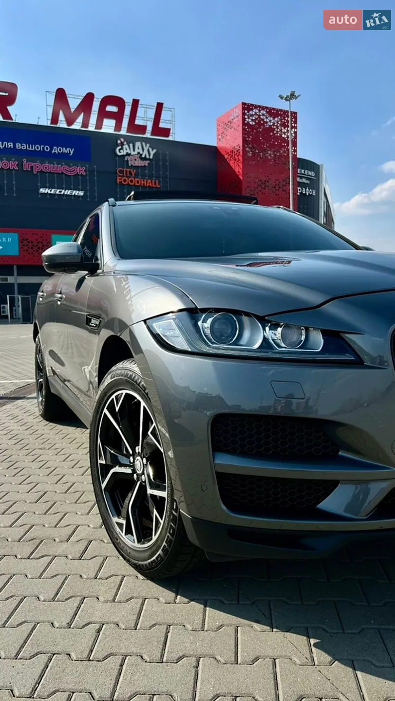 2016 Jaguar F-Pace - мініатюра 3