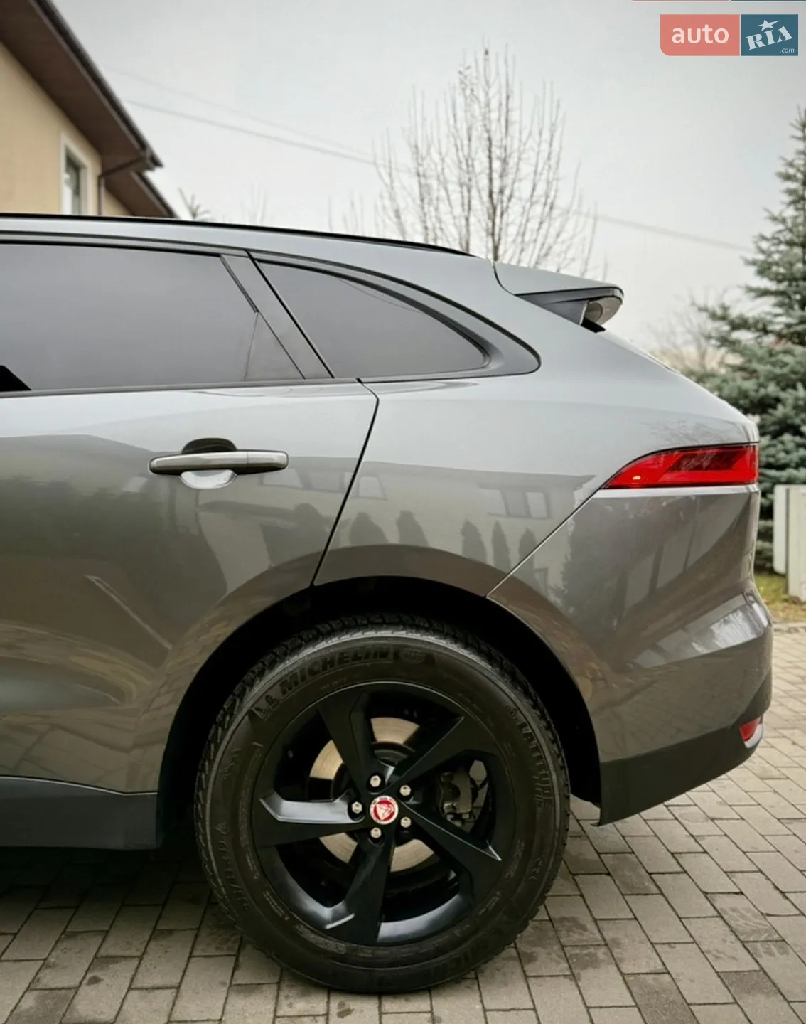 2016 Jaguar F-Pace - мініатюра 11