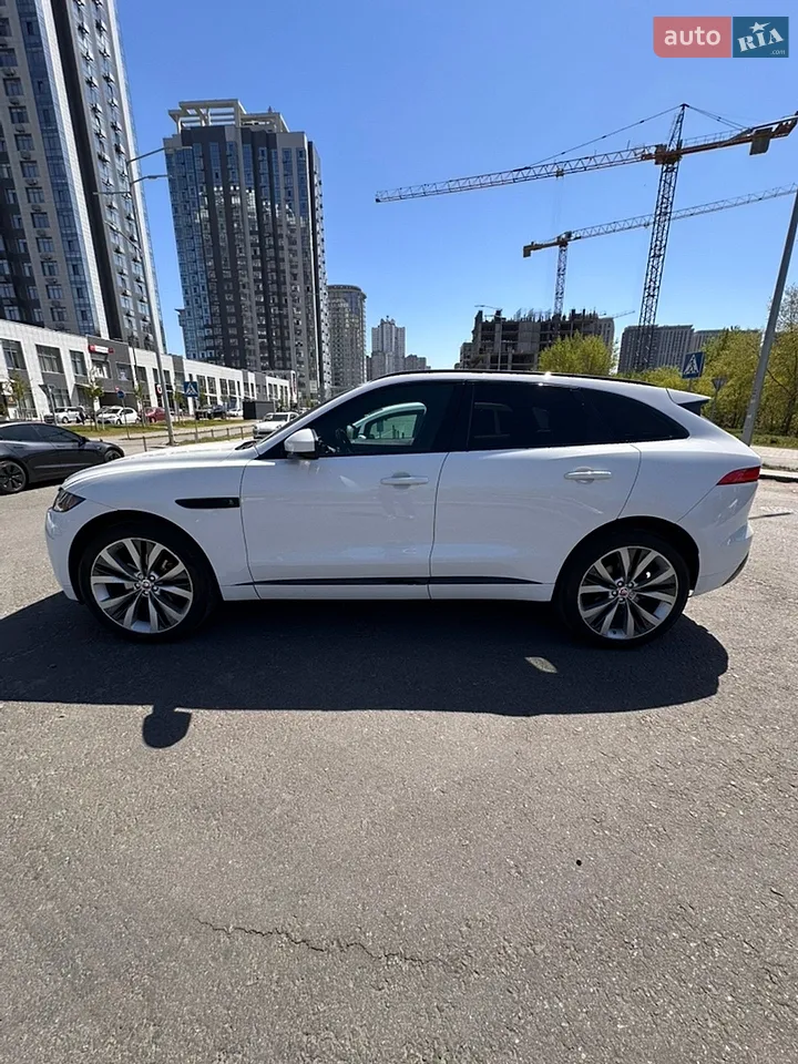 2017 Jaguar F-Pace - мініатюра 18