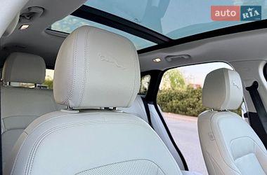 Внедорожник / Кроссовер Jaguar F-Pace 2022 в Киеве
