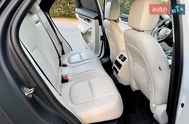 Внедорожник / Кроссовер Jaguar F-Pace 2022 в Киеве