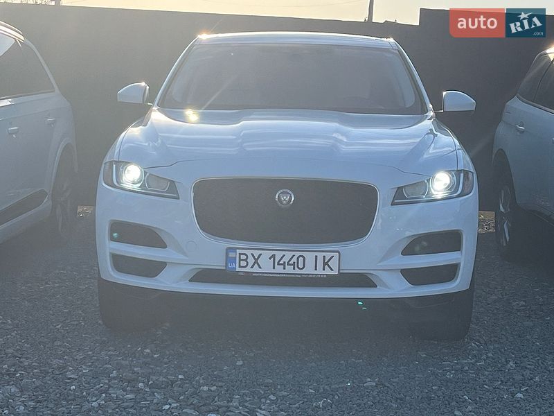 Внедорожник / Кроссовер Jaguar F-Pace 2017 в Хмельницком