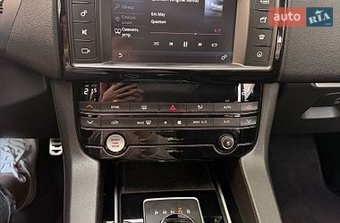 Внедорожник / Кроссовер Jaguar F-Pace 2016 в Кропивницком