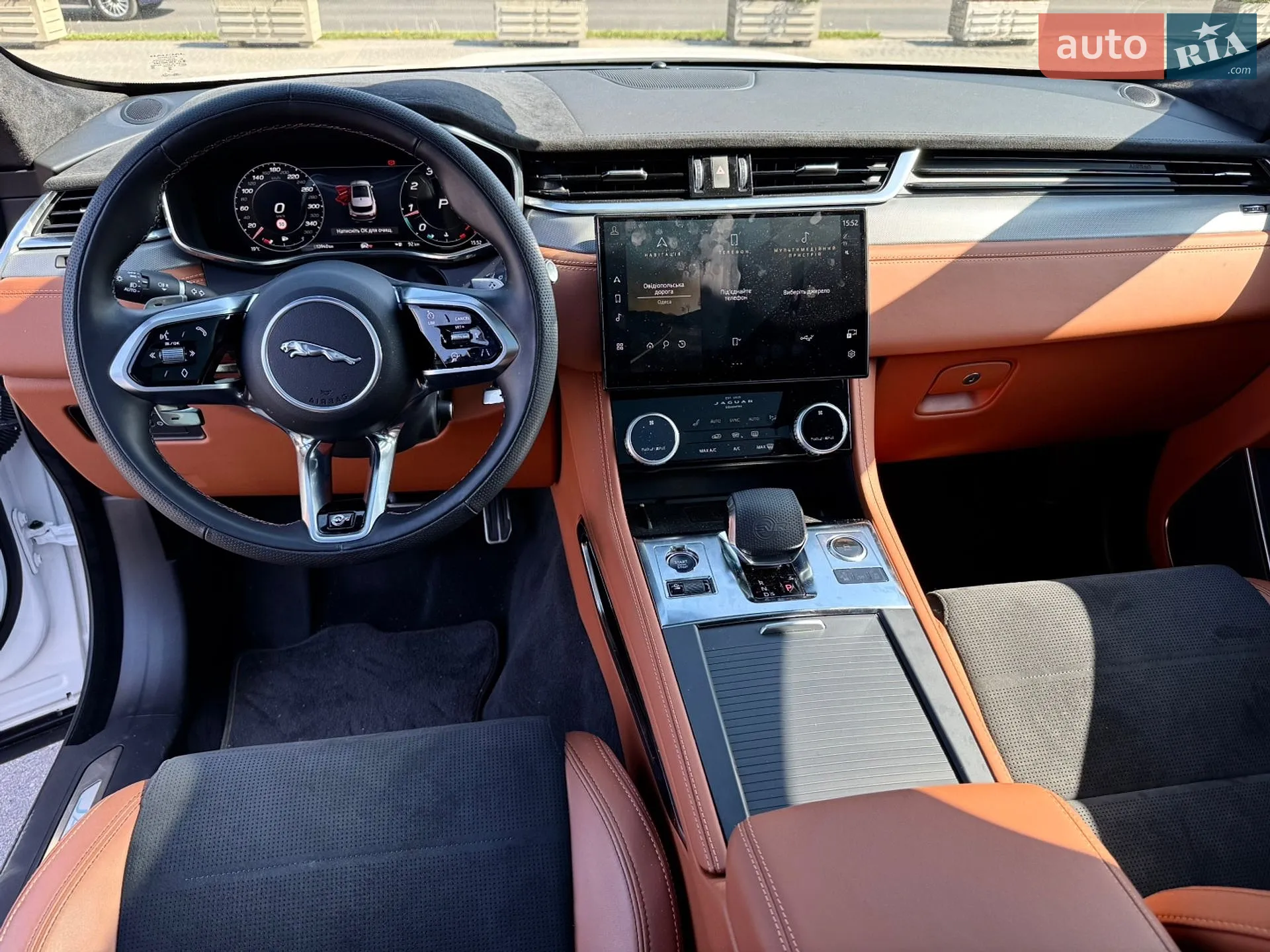 2023 Jaguar F-Pace - мініатюра 20