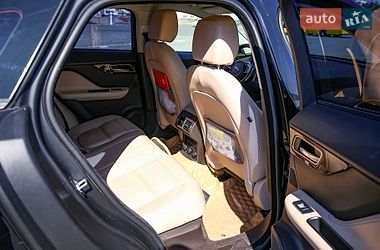 Внедорожник / Кроссовер Jaguar F-Pace 2019 в Харькове