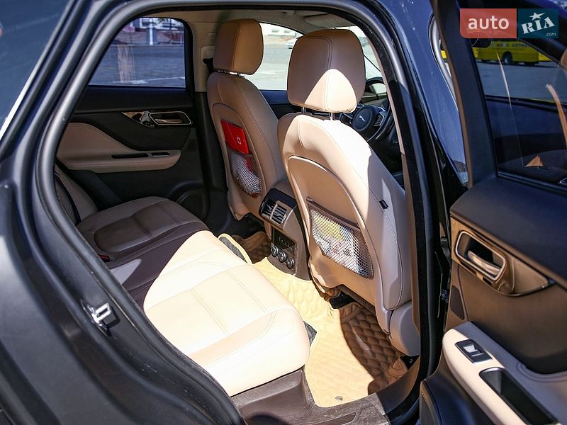 Внедорожник / Кроссовер Jaguar F-Pace 2019 в Харькове