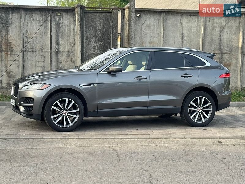 Jaguar F-Pace 2017
