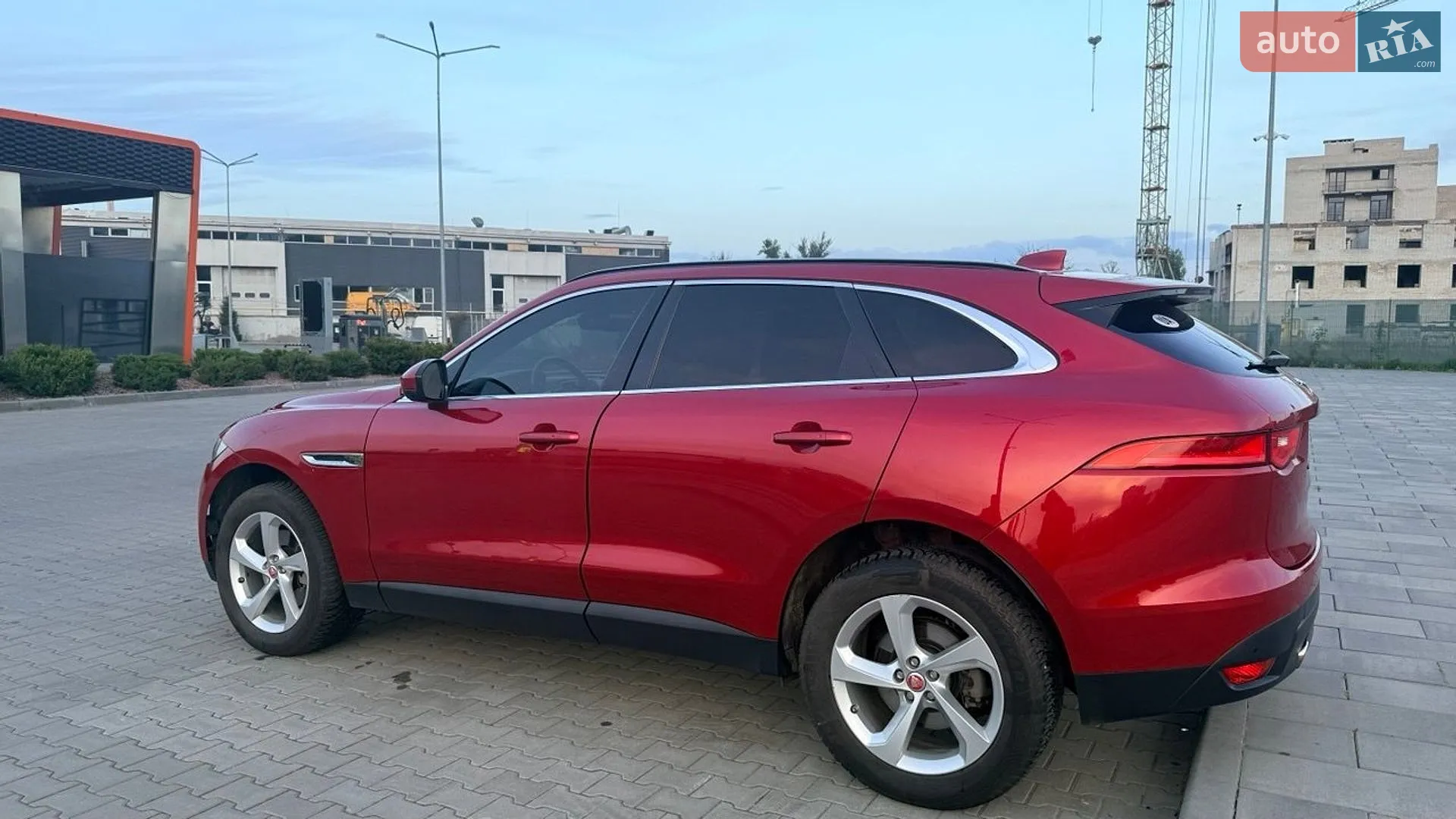 2018 Jaguar F-Pace - мініатюра 3