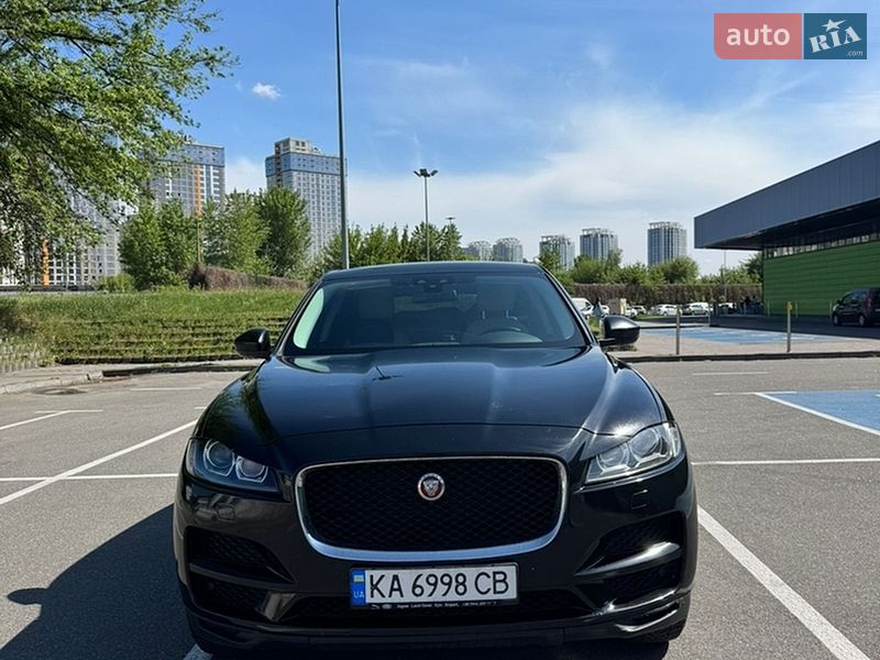 Внедорожник / Кроссовер Jaguar F-Pace 2016 в Киеве