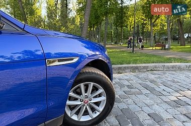Внедорожник / Кроссовер Jaguar F-Pace 2017 в Киеве
