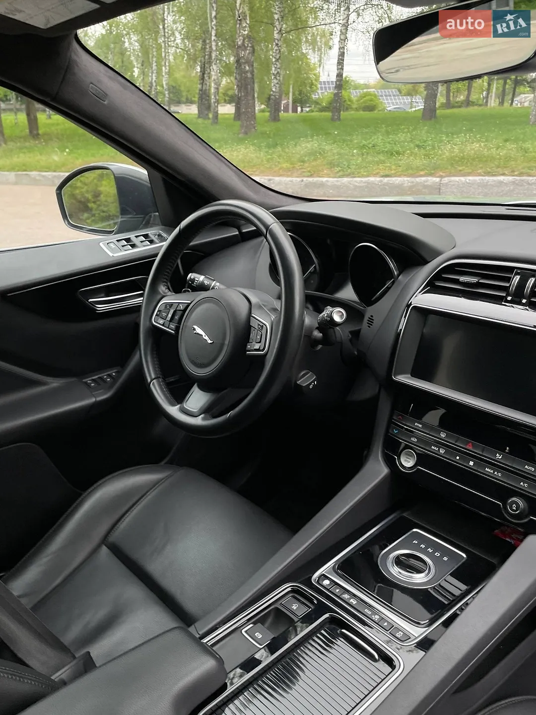 2018 Jaguar F-Pace - мініатюра 20