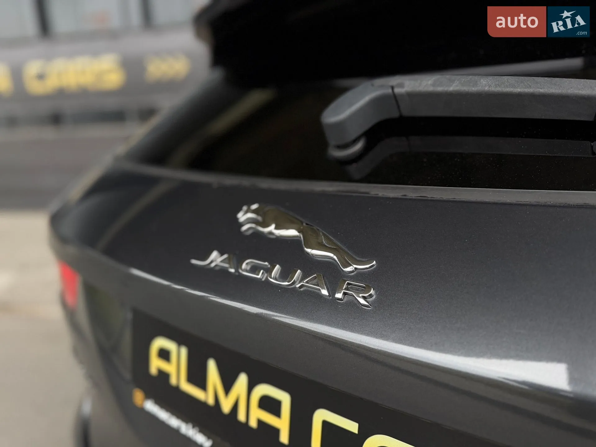 2016 Jaguar F-Pace - мініатюра 34
