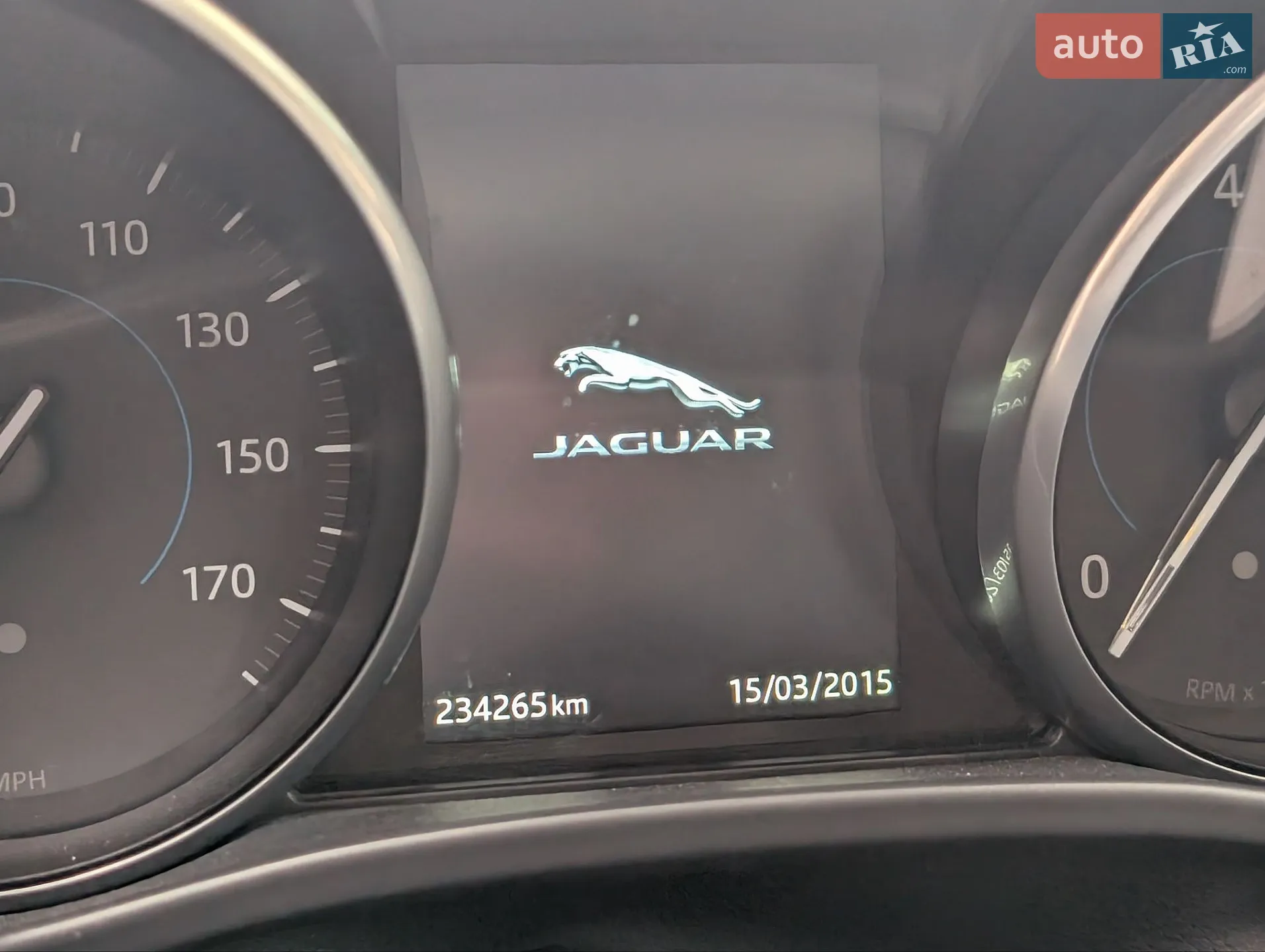 2017 Jaguar F-Pace - мініатюра 12