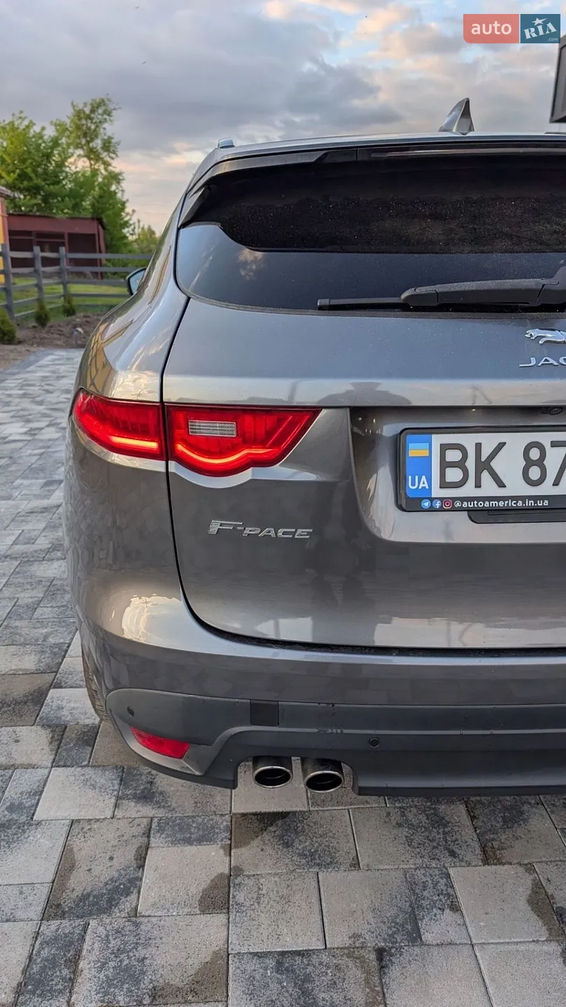 2018 Jaguar F-Pace - мініатюра 3