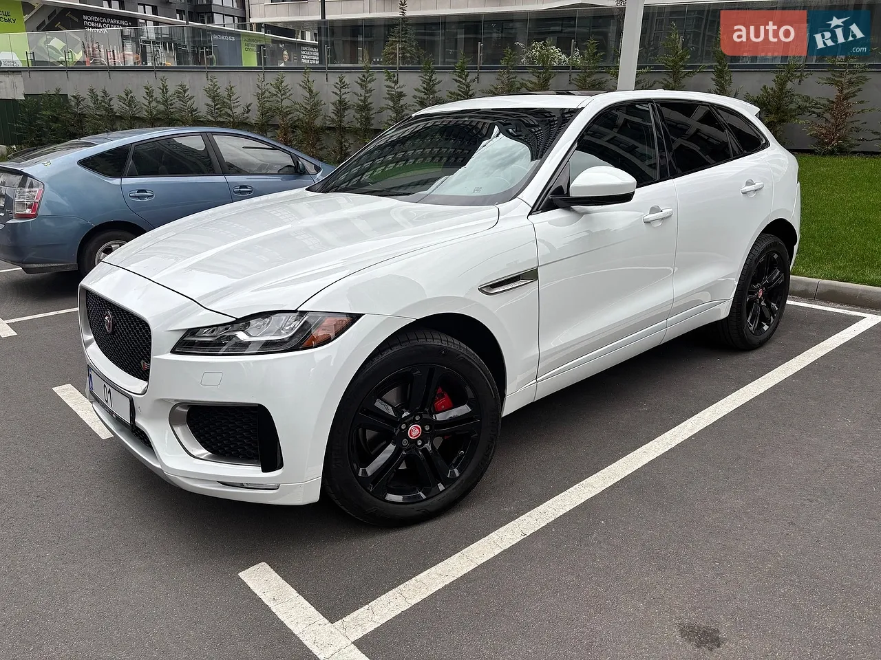 2018 Jaguar F-Pace - мініатюра 108