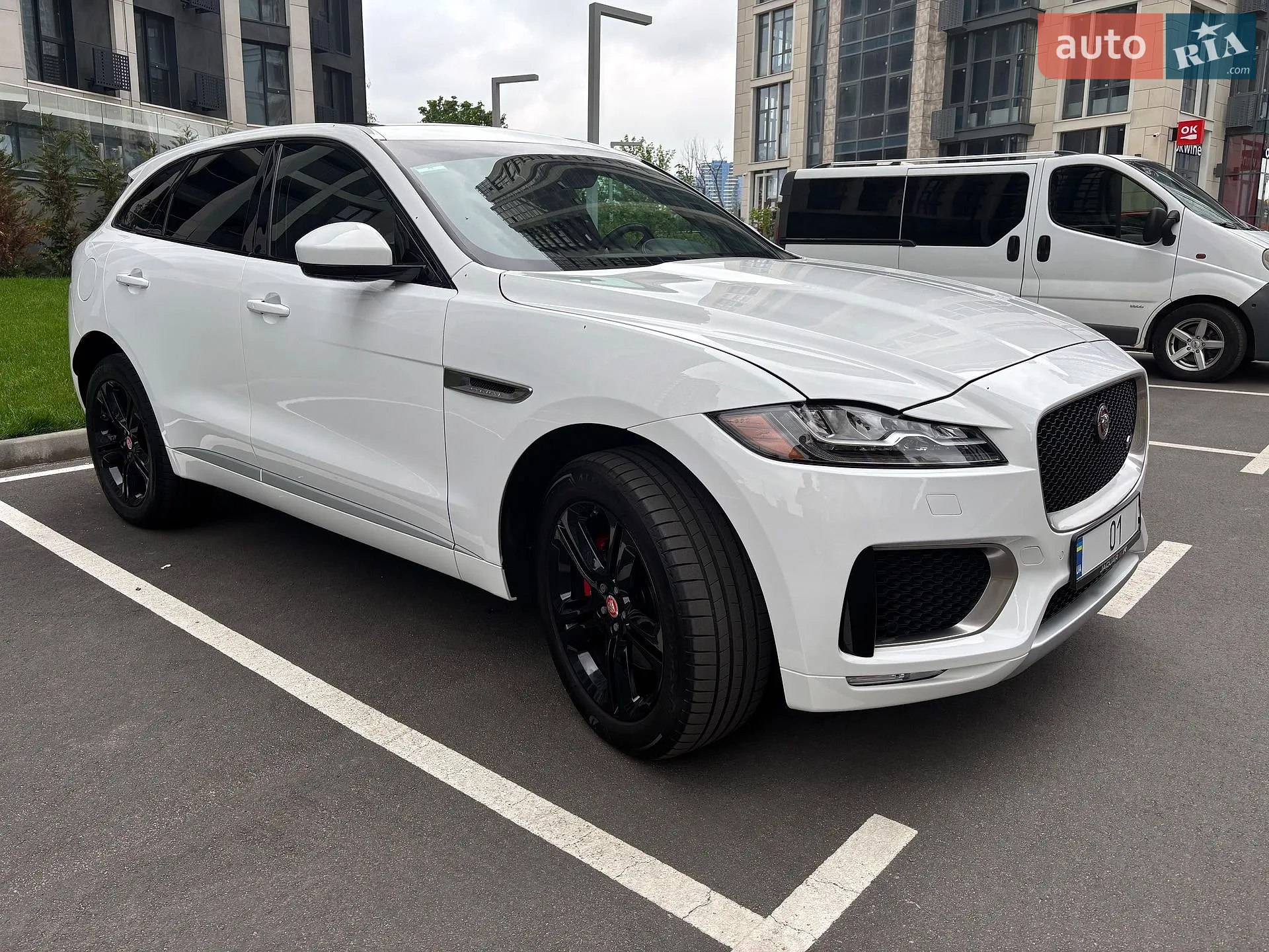 2019 Jaguar F-Pace - мініатюра 6