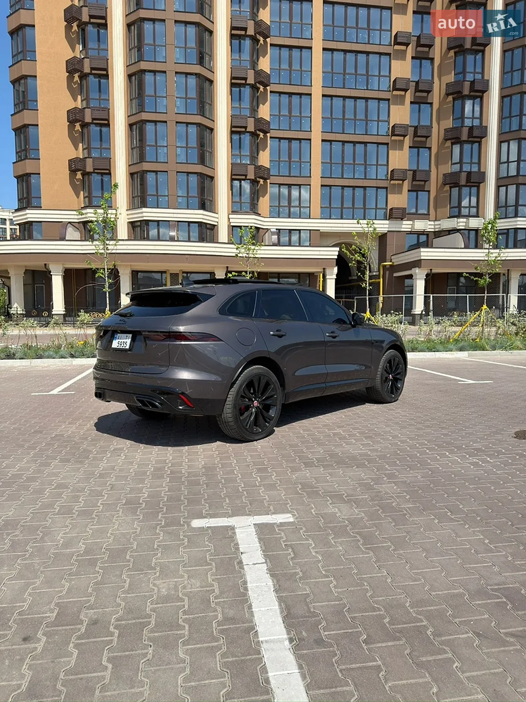 2021 Jaguar F-Pace - мініатюра 3