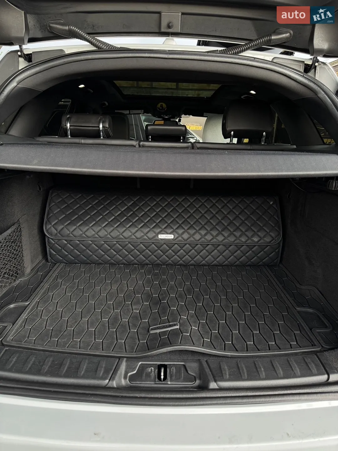 2016 Jaguar F-Pace - мініатюра 29