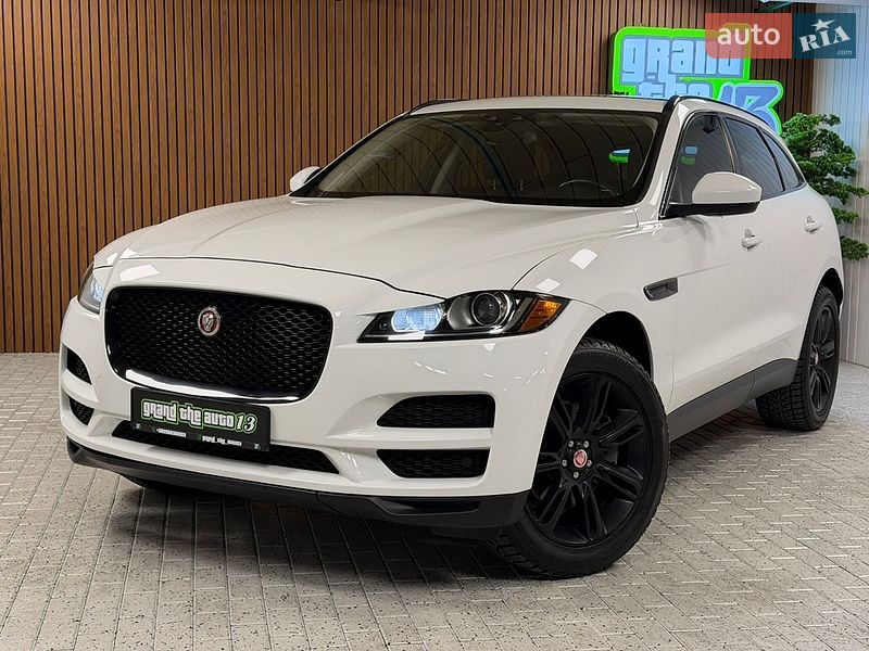Внедорожник / Кроссовер Jaguar F-Pace 2016 в Киеве