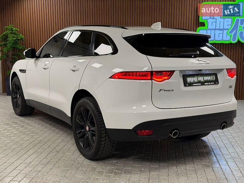 Внедорожник / Кроссовер Jaguar F-Pace 2016 в Киеве