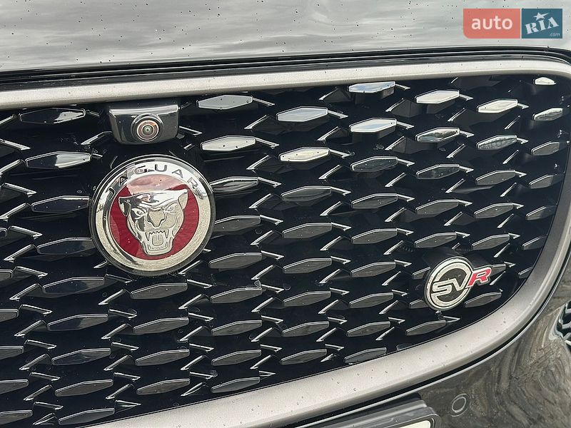 Позашляховик / Кросовер Jaguar F-Pace 2021 в Дніпрі