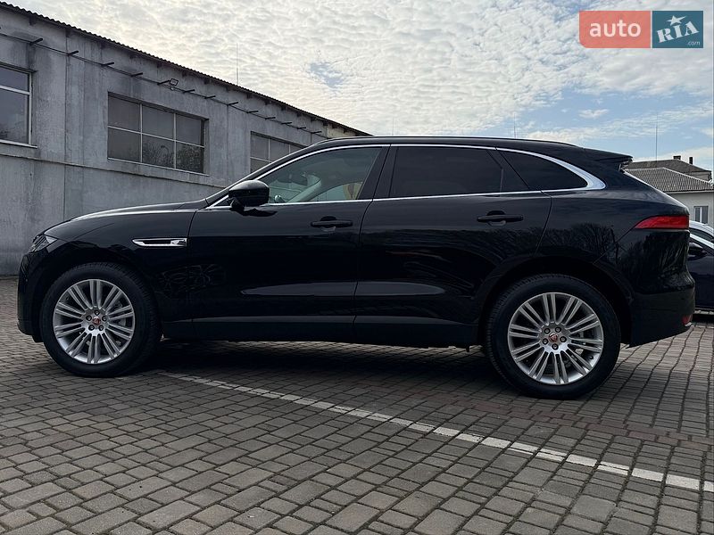 Внедорожник / Кроссовер Jaguar F-Pace 2017 в Сарнах