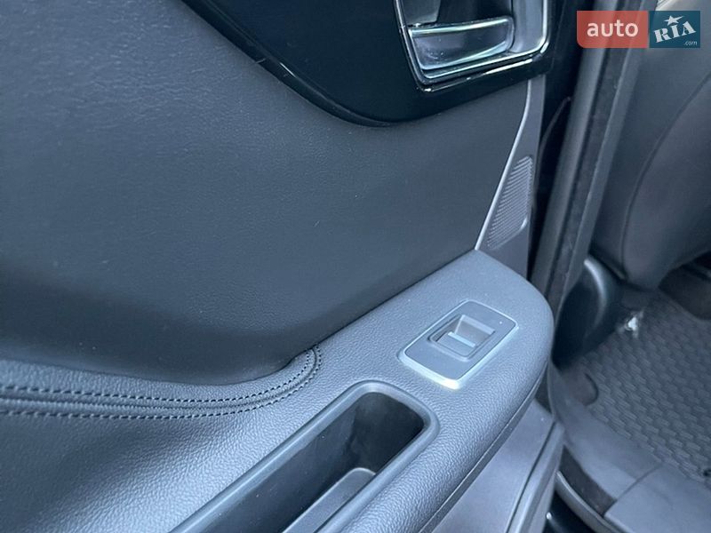 Внедорожник / Кроссовер Jaguar F-Pace 2016 в Хмельницком