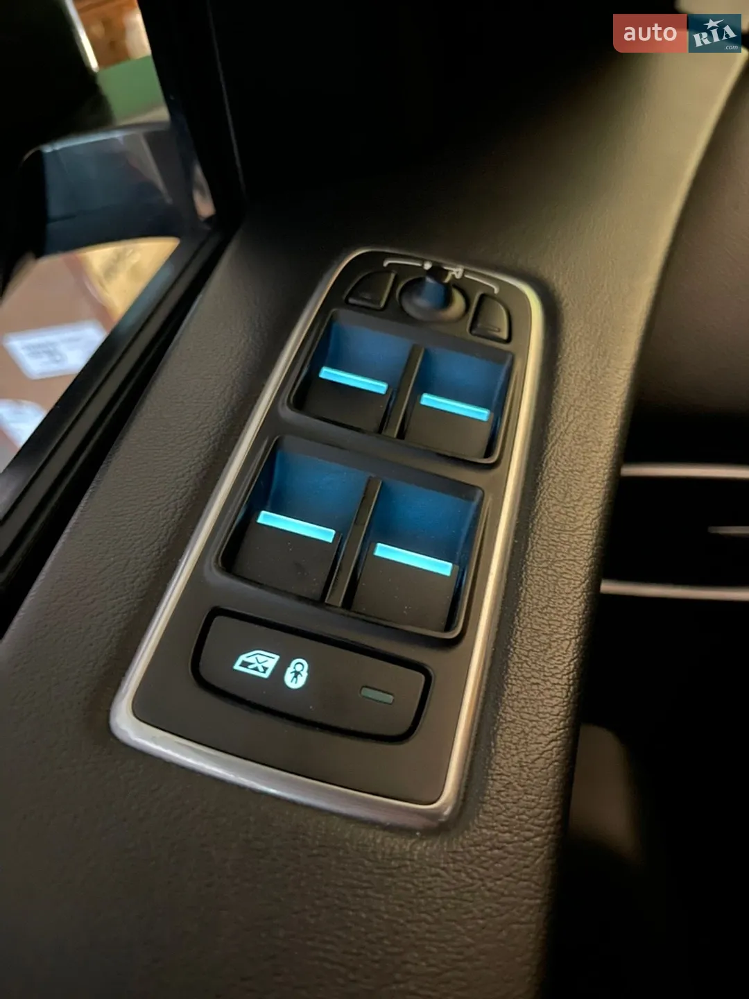 2016 Jaguar F-Pace - мініатюра 55