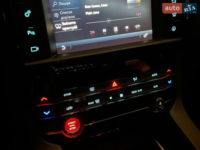 Внедорожник / Кроссовер Jaguar F-Pace 2016 в Хмельницком