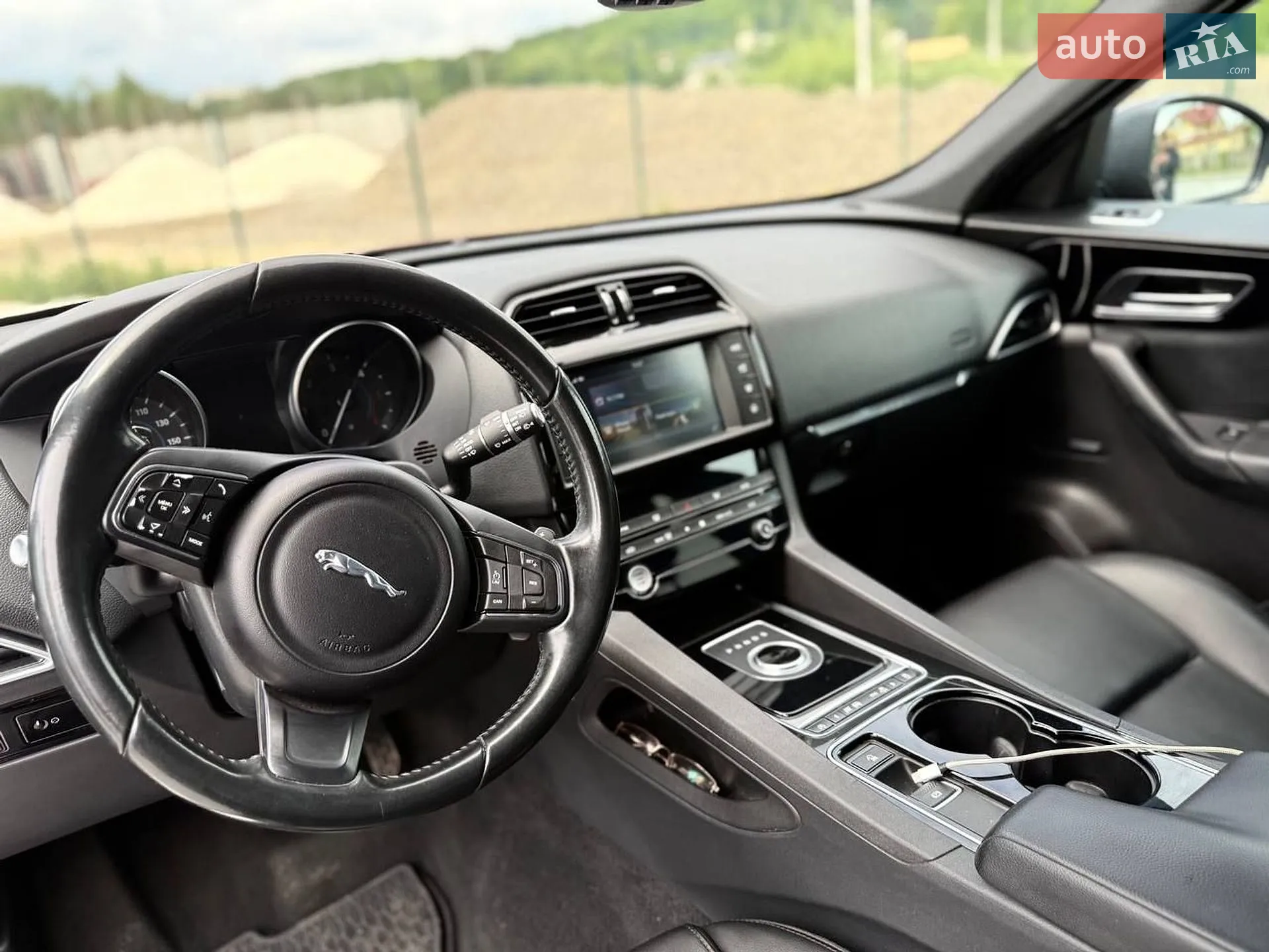 2016 Jaguar F-Pace - мініатюра 14