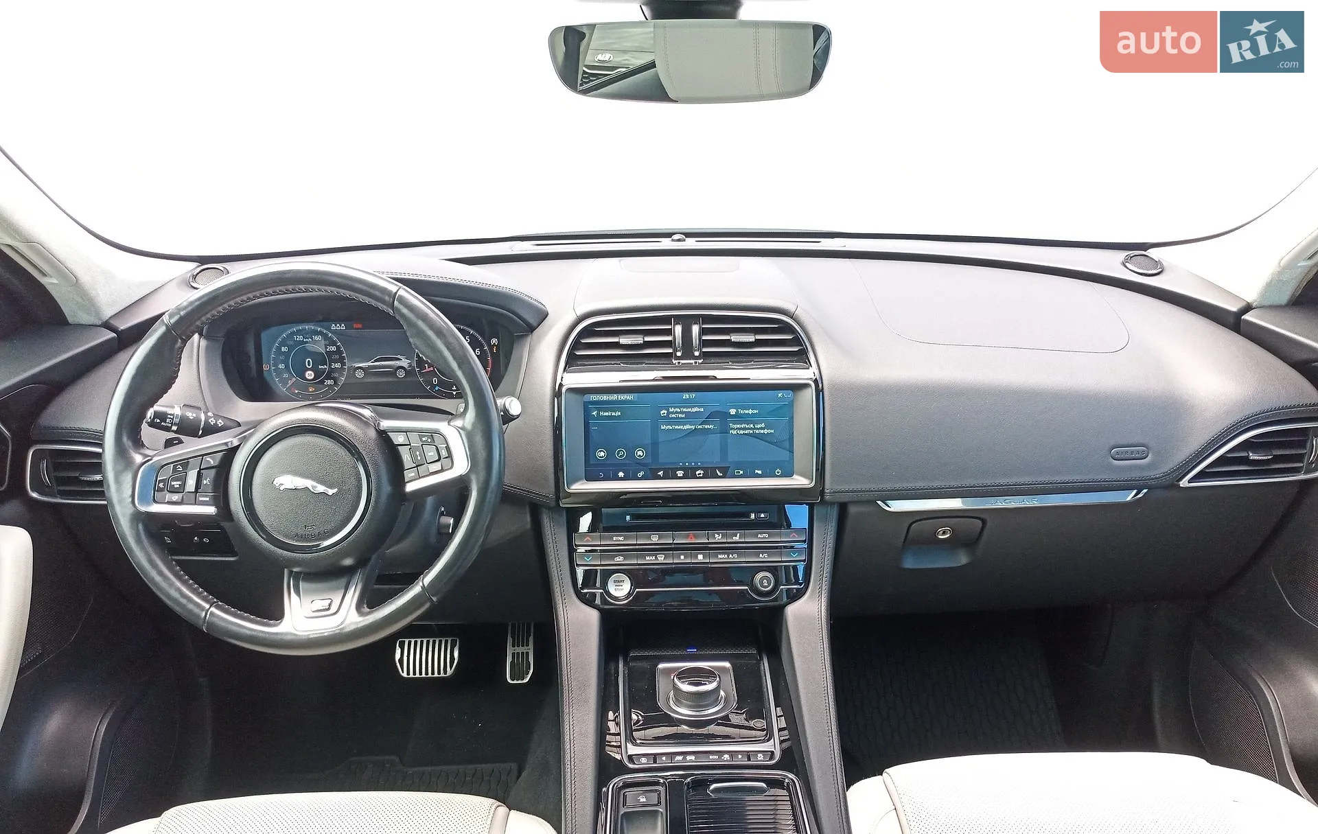 2018 Jaguar F-Pace - мініатюра 10
