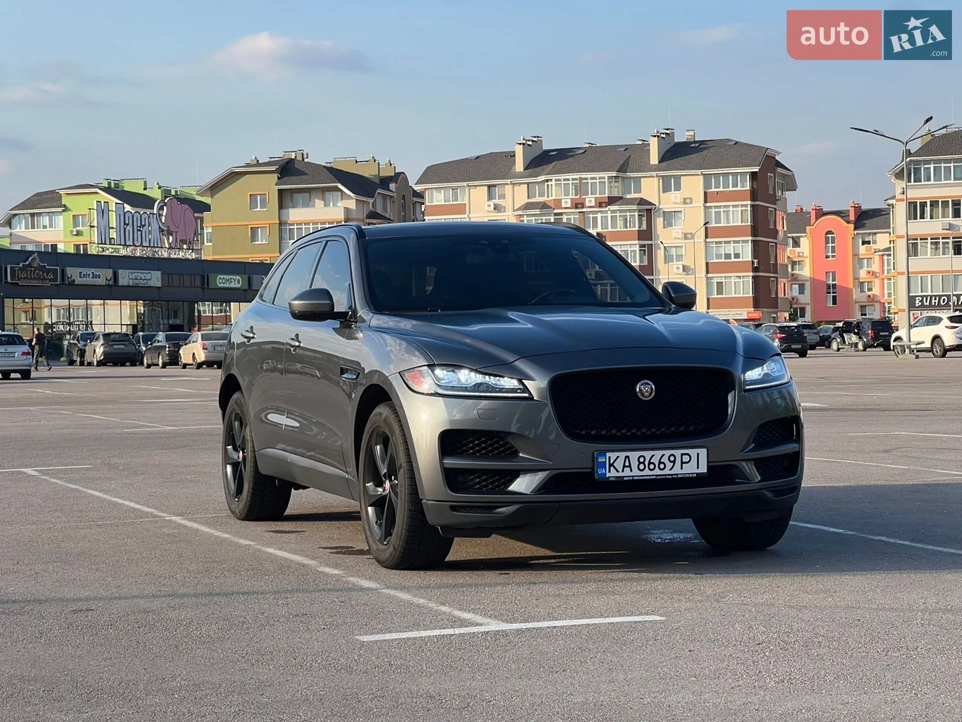 2016 Jaguar F-Pace - мініатюра 3