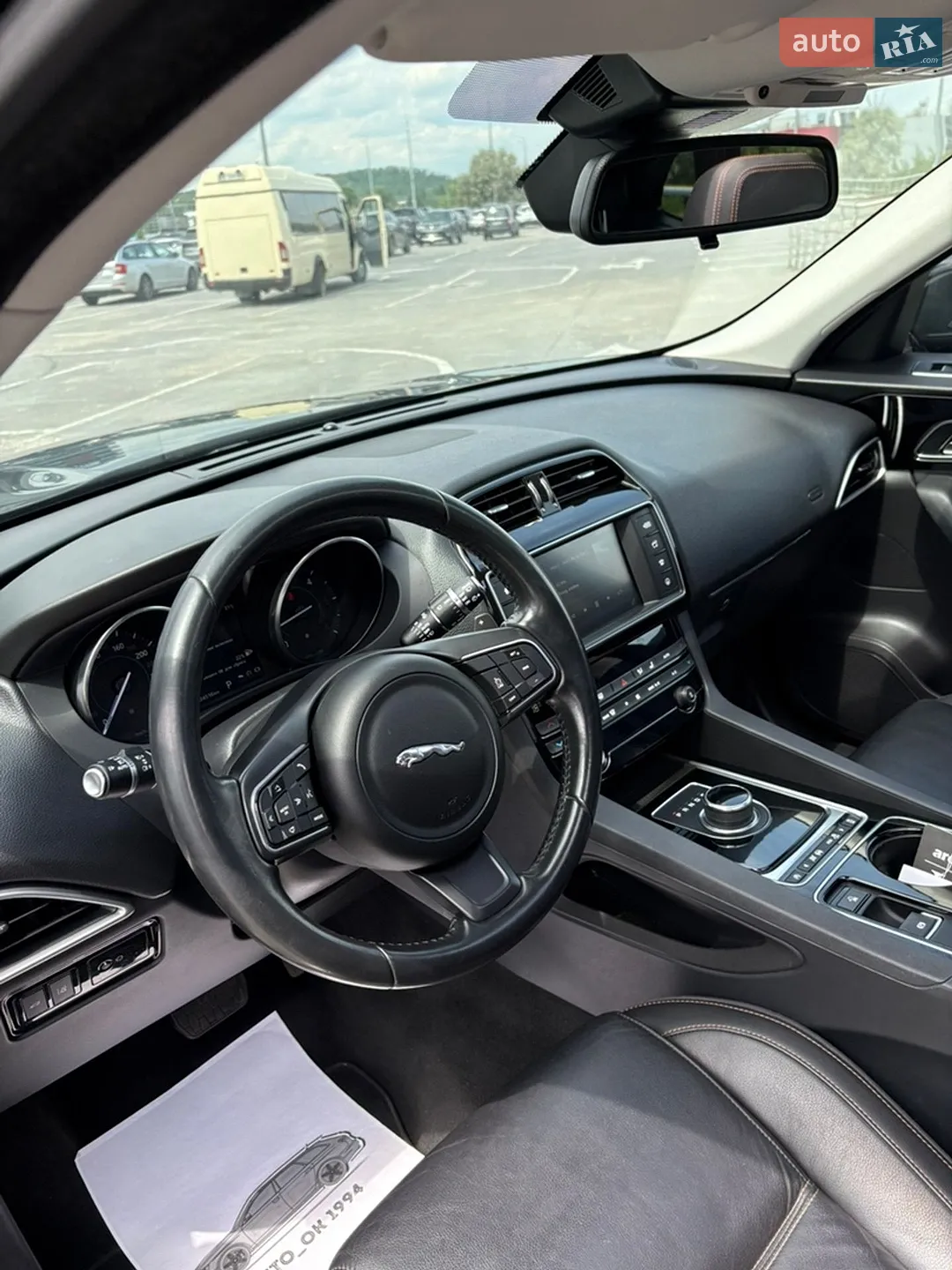 2016 Jaguar F-Pace - мініатюра 49
