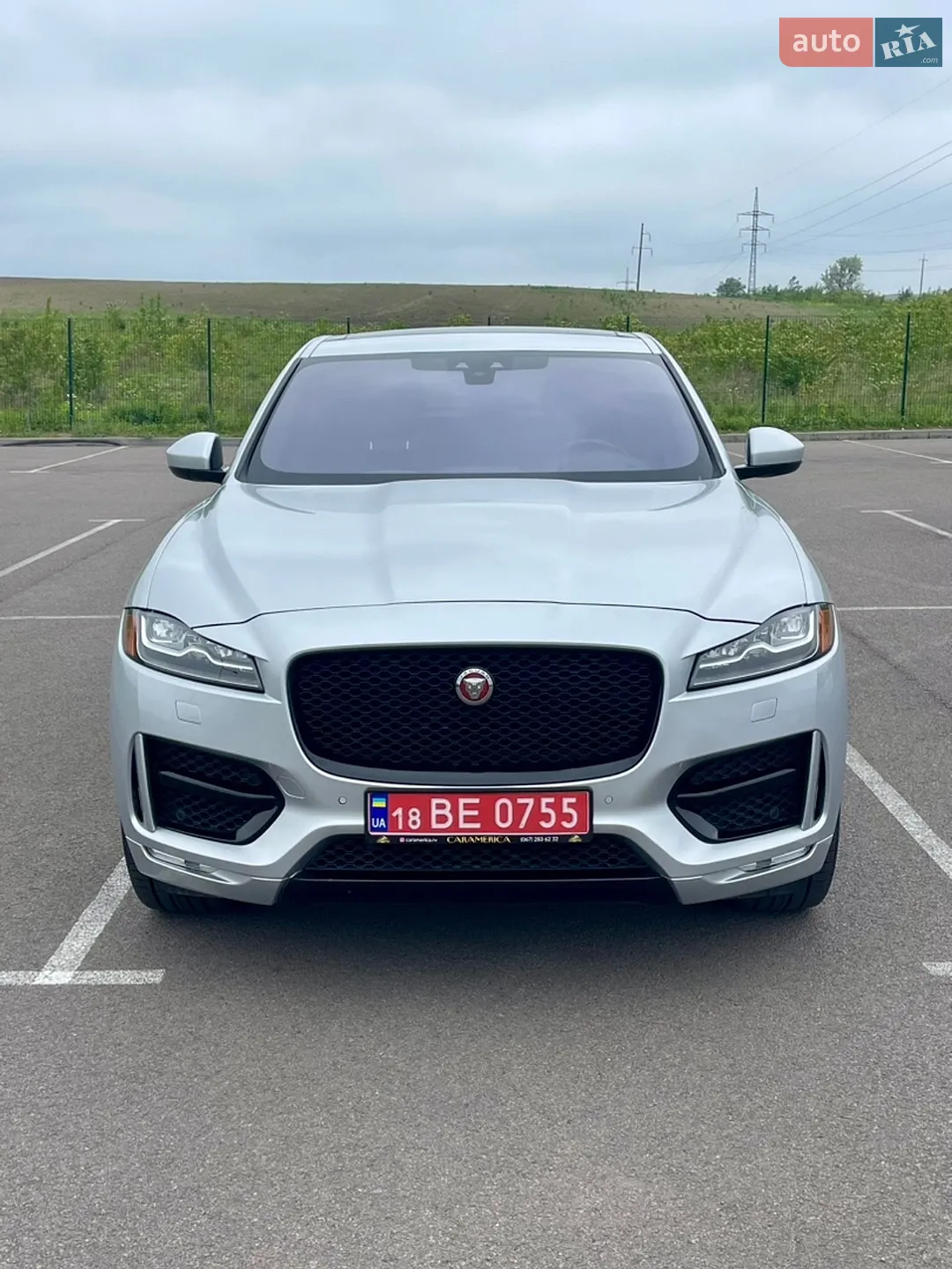 2017 Jaguar F-Pace - мініатюра 2