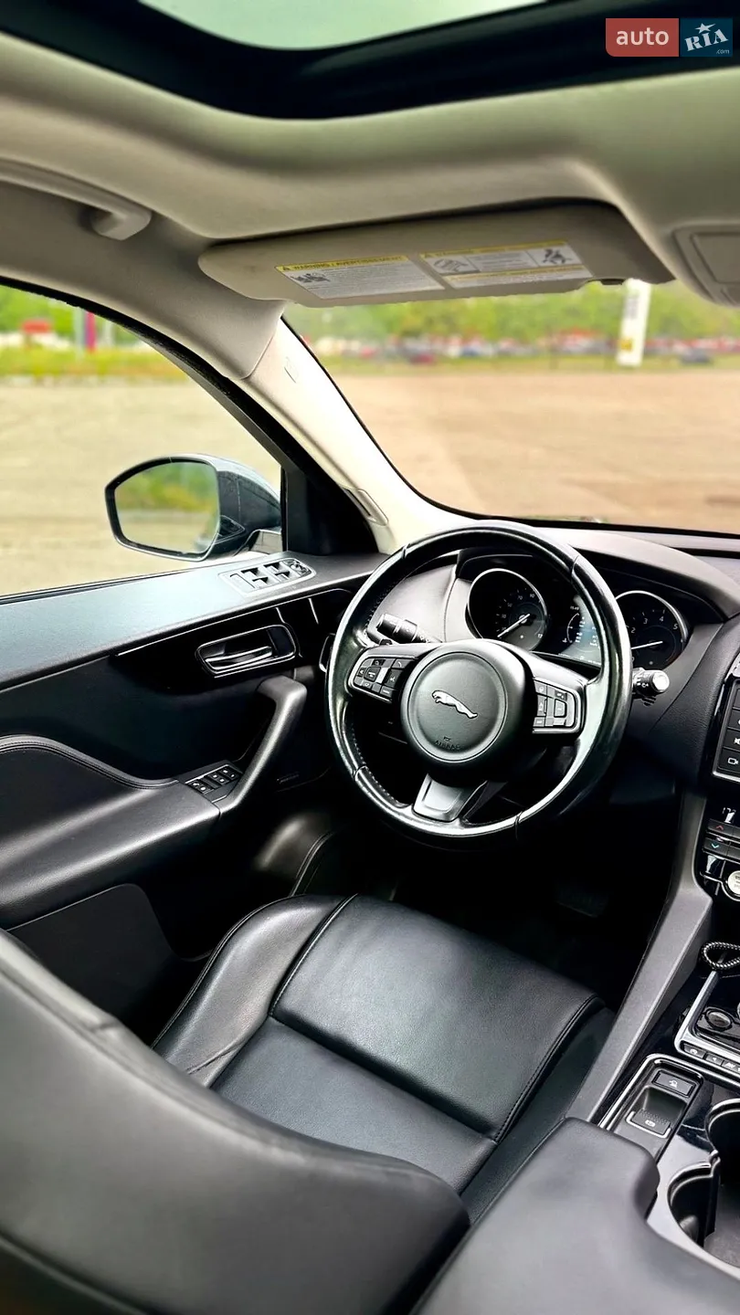2016 Jaguar F-Pace - мініатюра 10