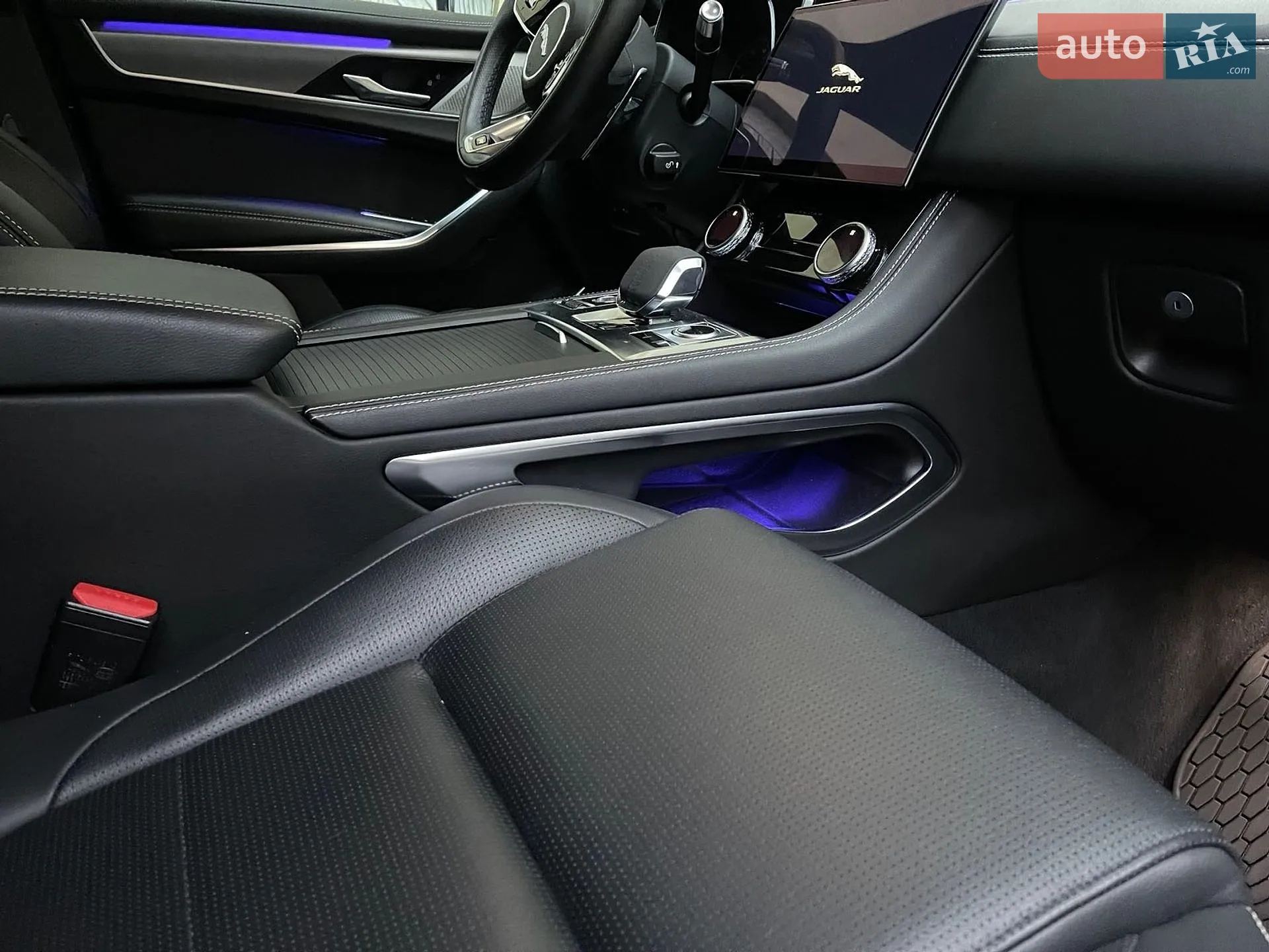 2021 Jaguar F-Pace - мініатюра 9