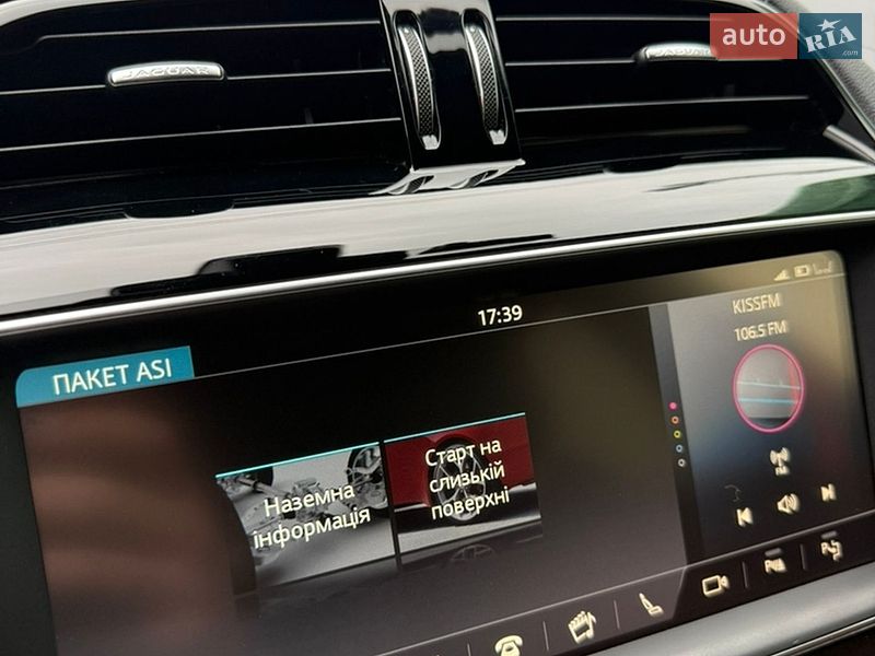 Позашляховик / Кросовер Jaguar F-Pace 2016 в Києві фото 26 Позашляховик / Кросовер Jaguar F-Pace 2016 в Києві