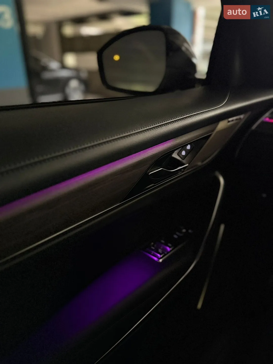 2023 Jaguar F-Pace - мініатюра 12